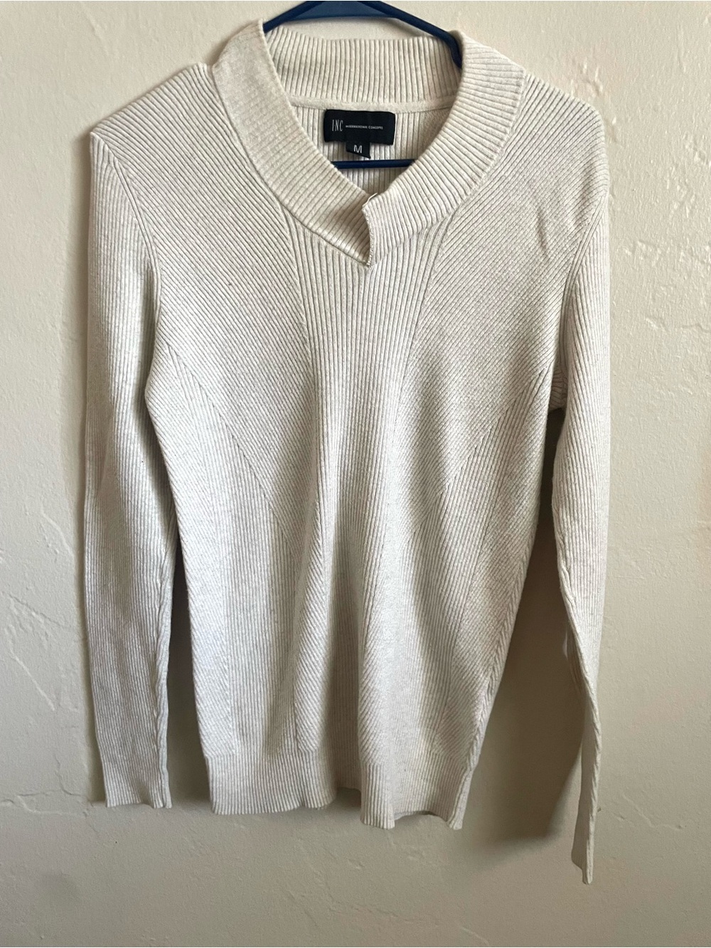 INC International Concepts Cream Ribbed Knit V-Neck Sweater Size M 100% Cotton - Picture 4 of 9